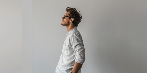 2021 Branco Side View