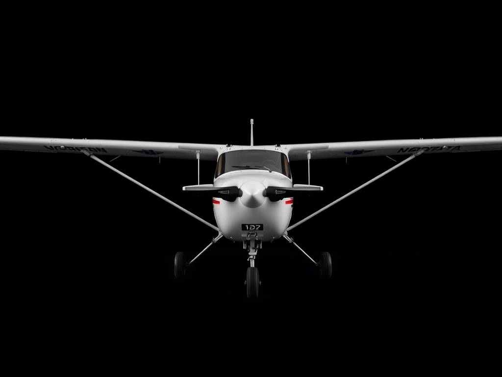 Photo-realistic image of Cessna 172 with wingspan.