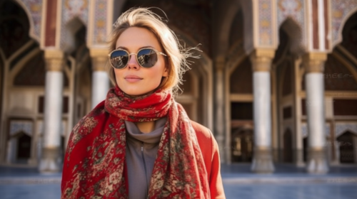 Taylor Swift in Iranian Fashion